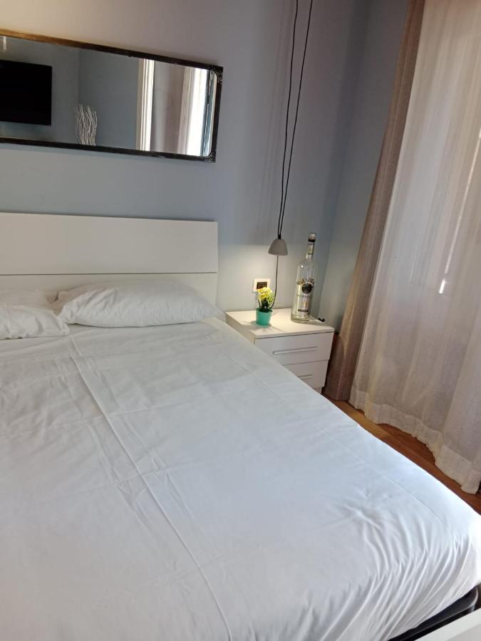 Lotus Villa Venice เวนิส ภายนอก รูปภาพ